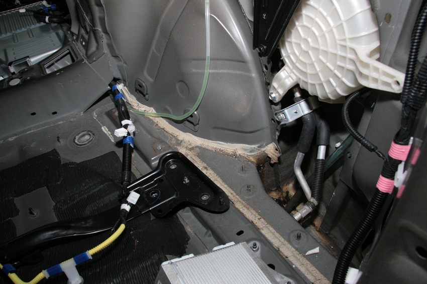 Another angle showing dirt