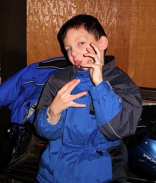 Jennifer makes funny faces